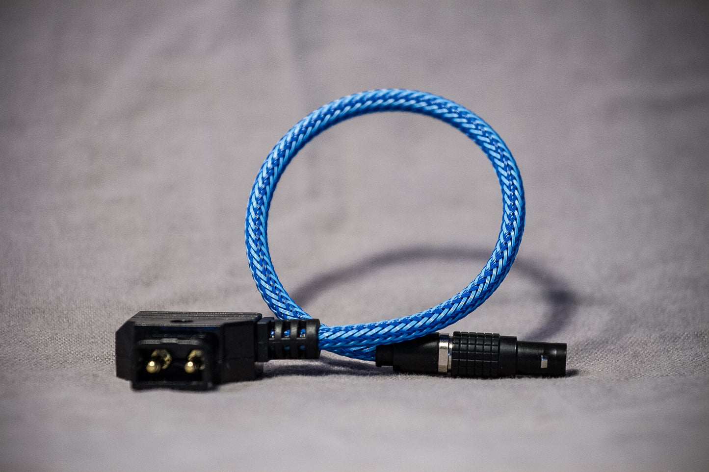 Teradek RT MDR.X 2-pin LEMO to D-Tap power cable
